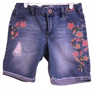 Girls distressed jeans shorts with floral details